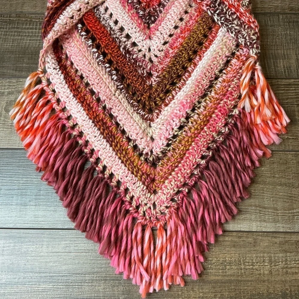 Handcrafted Crochet Cowl Neck Scarf With‎ Fringe New Handmade by Seller Knit